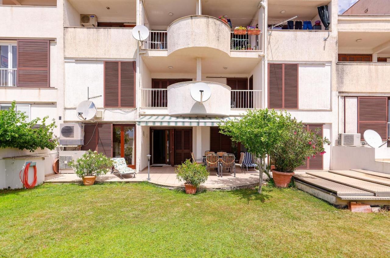 Apartments Mrs Brightside Split Exterior photo